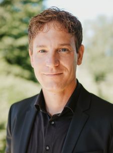 Portrait Denis Lamsfuß